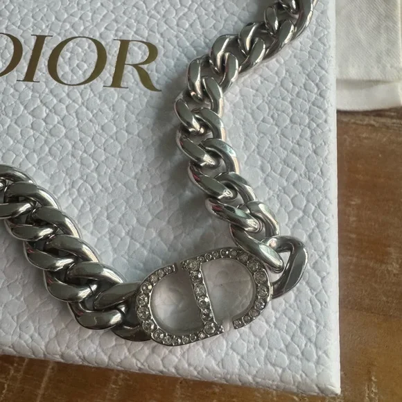 Dior Chain Necklace - Picture 2 of 3